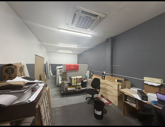 655M² WAREHOUSE TO LET IN BLACKHEATH INDUSTRIAL
